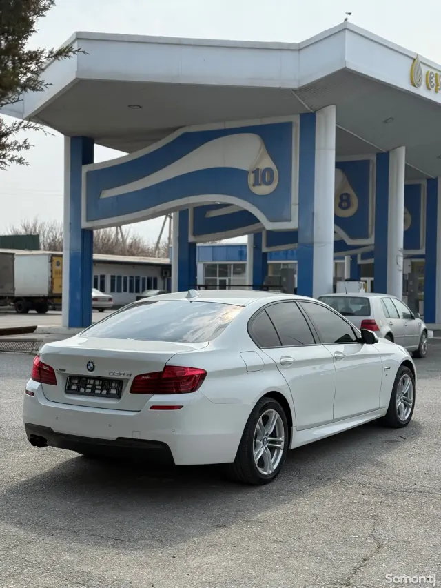 BMW 5 series 2016 · 2.0 AT