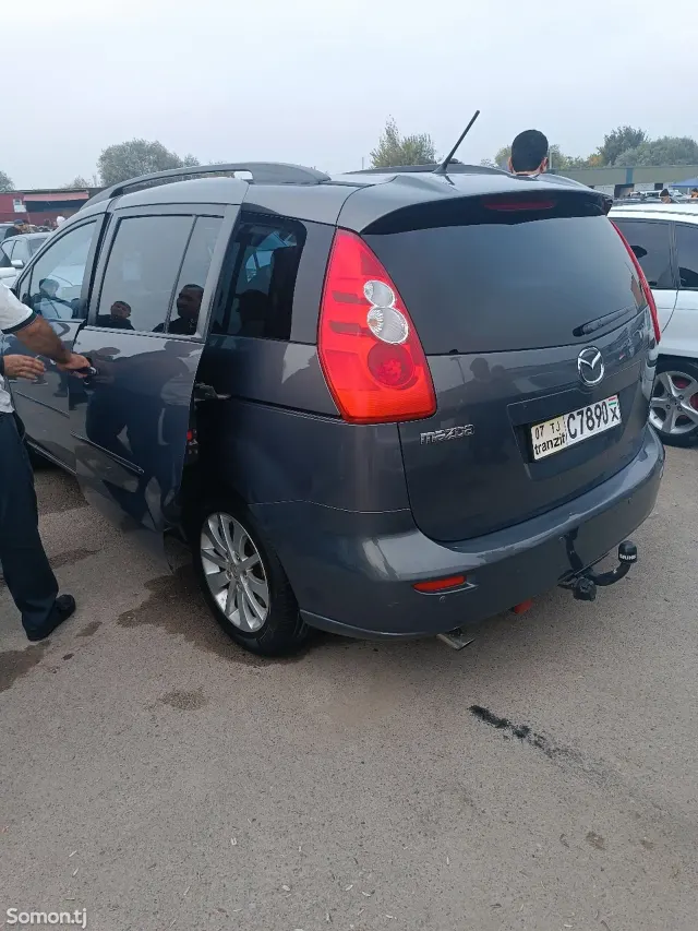 Mazda 5 2007 · 1.8 MT