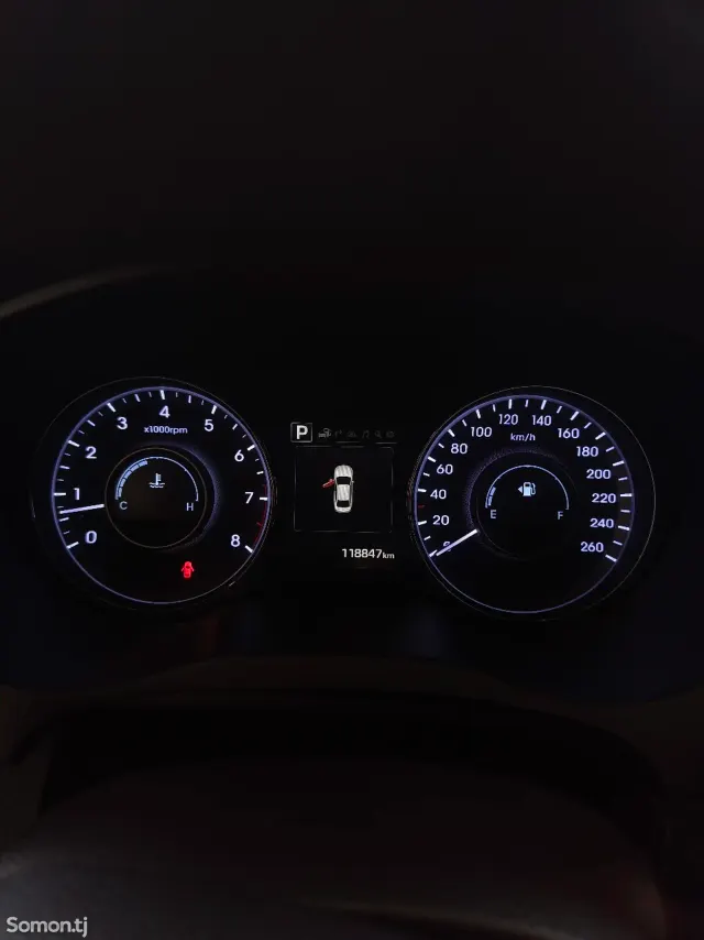 Hyundai Aslan 2014 · 3.3 AT