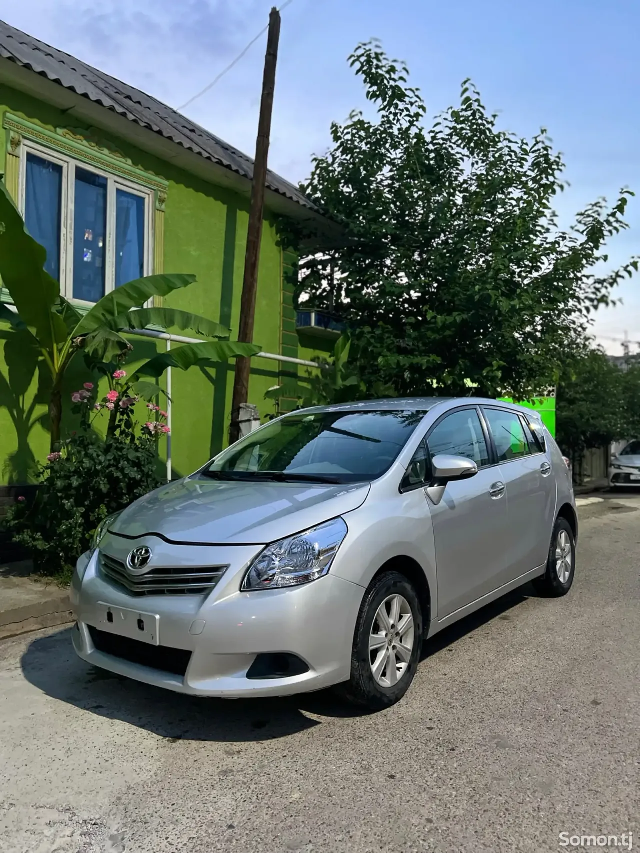 Toyota Verso 2015 · 1.8 AT