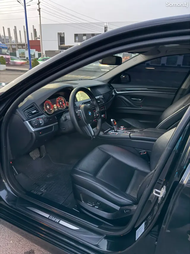 BMW 5 series 2013 · 2.0 AT