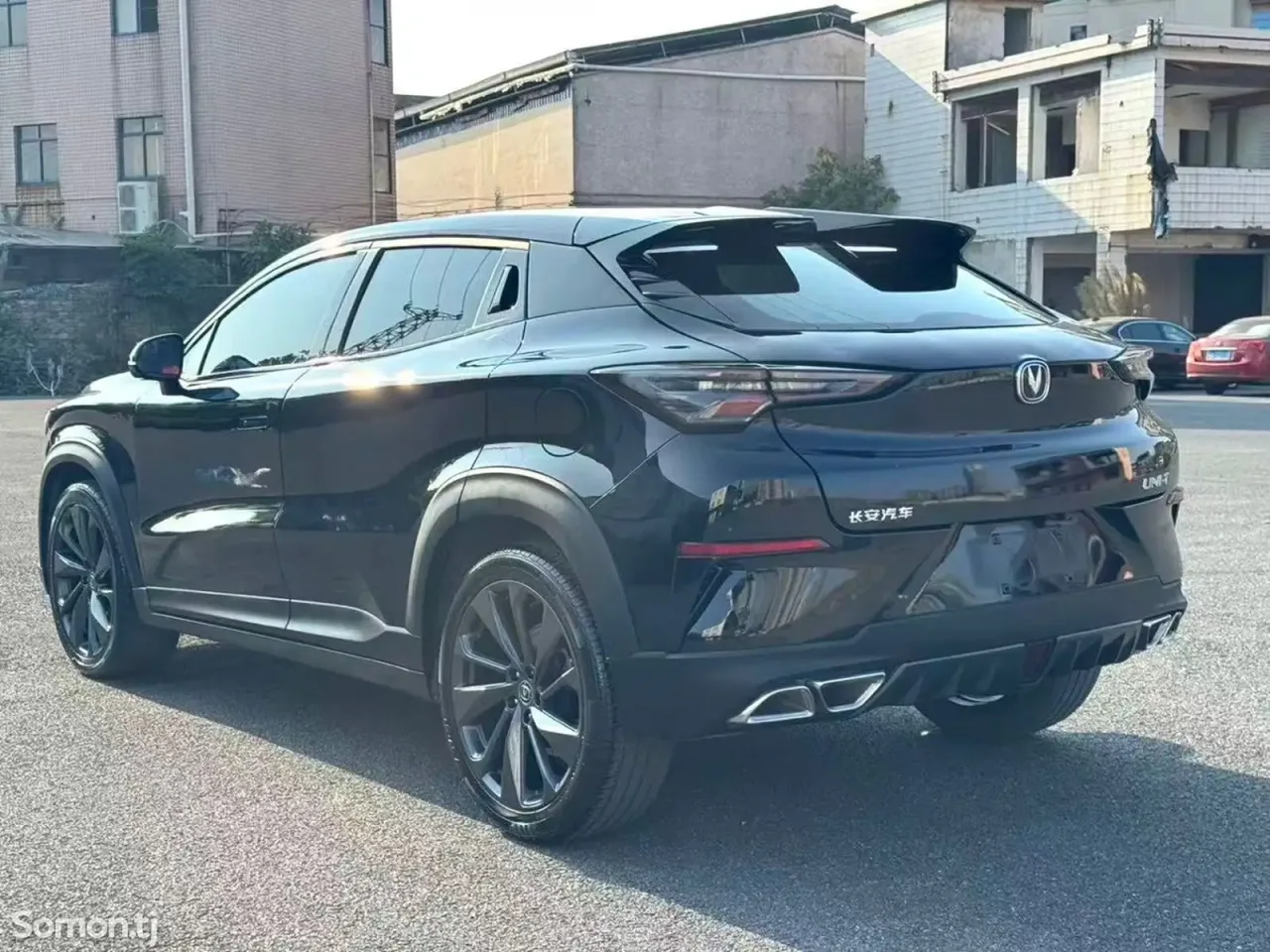 Changan UNI-T 2021 · 1.5 AT