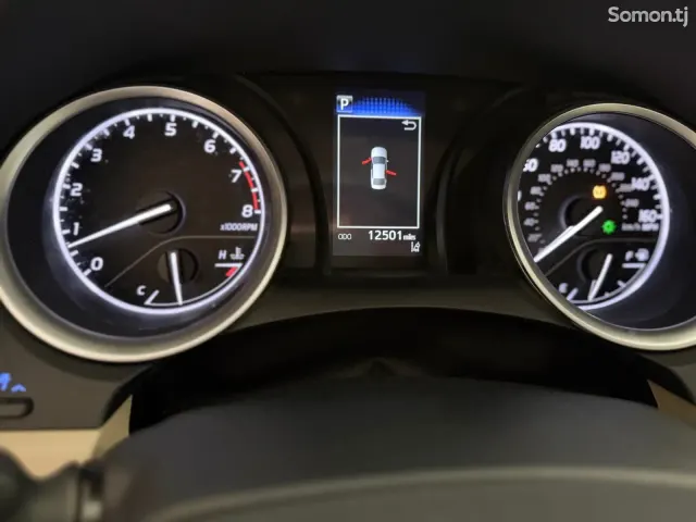 Toyota Camry 2024 · 2.5 AT