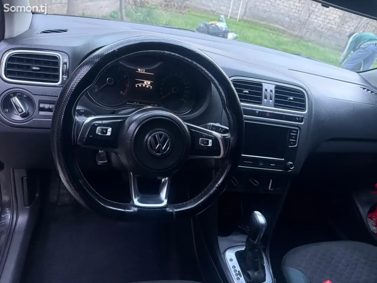 Volkswagen Polo 2019 · 1.6 AT