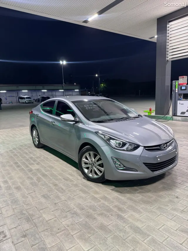 Hyundai Avante 2014 · 1.6 AT