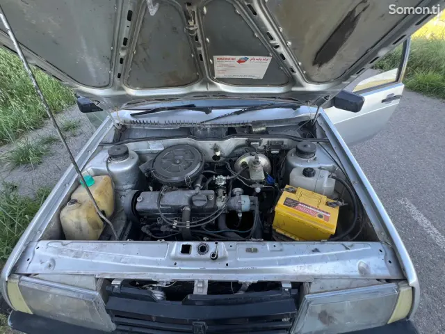 Lada (ВАЗ) 21099 1999 · 1.6 MT