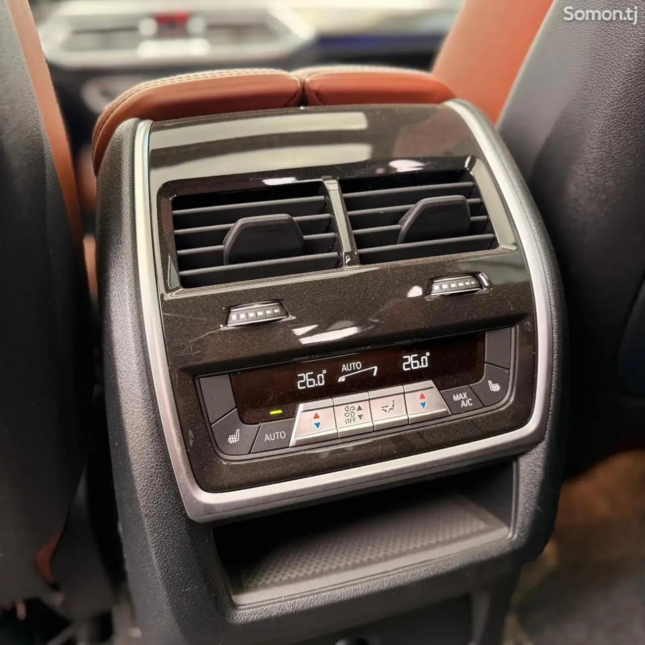 BMW X5 M 2022 · 4.4 AT