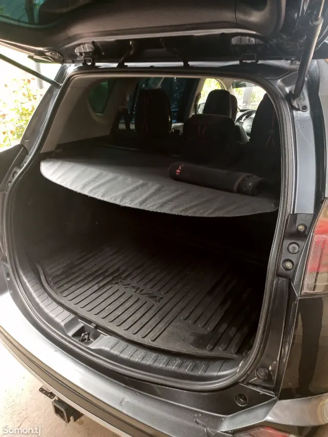Toyota RAV 4 2017 · 2.5 AT