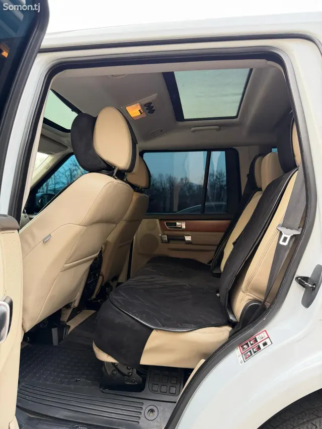 Land Rover Discovery 2015 · 3.0 AT