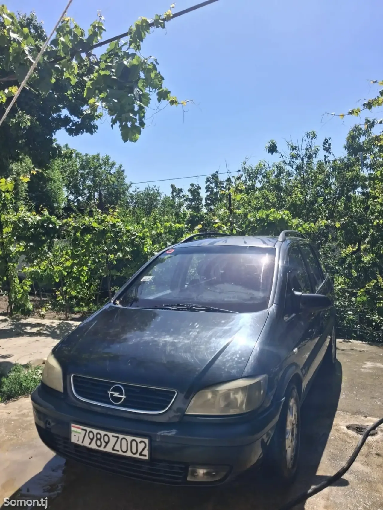 Opel Zafira 2001 · 1.8 MT