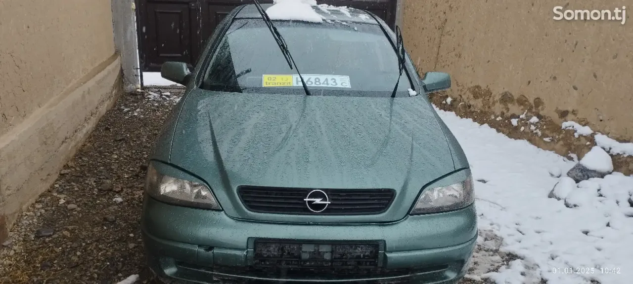 Opel Astra G 1999 · 1.6 MT