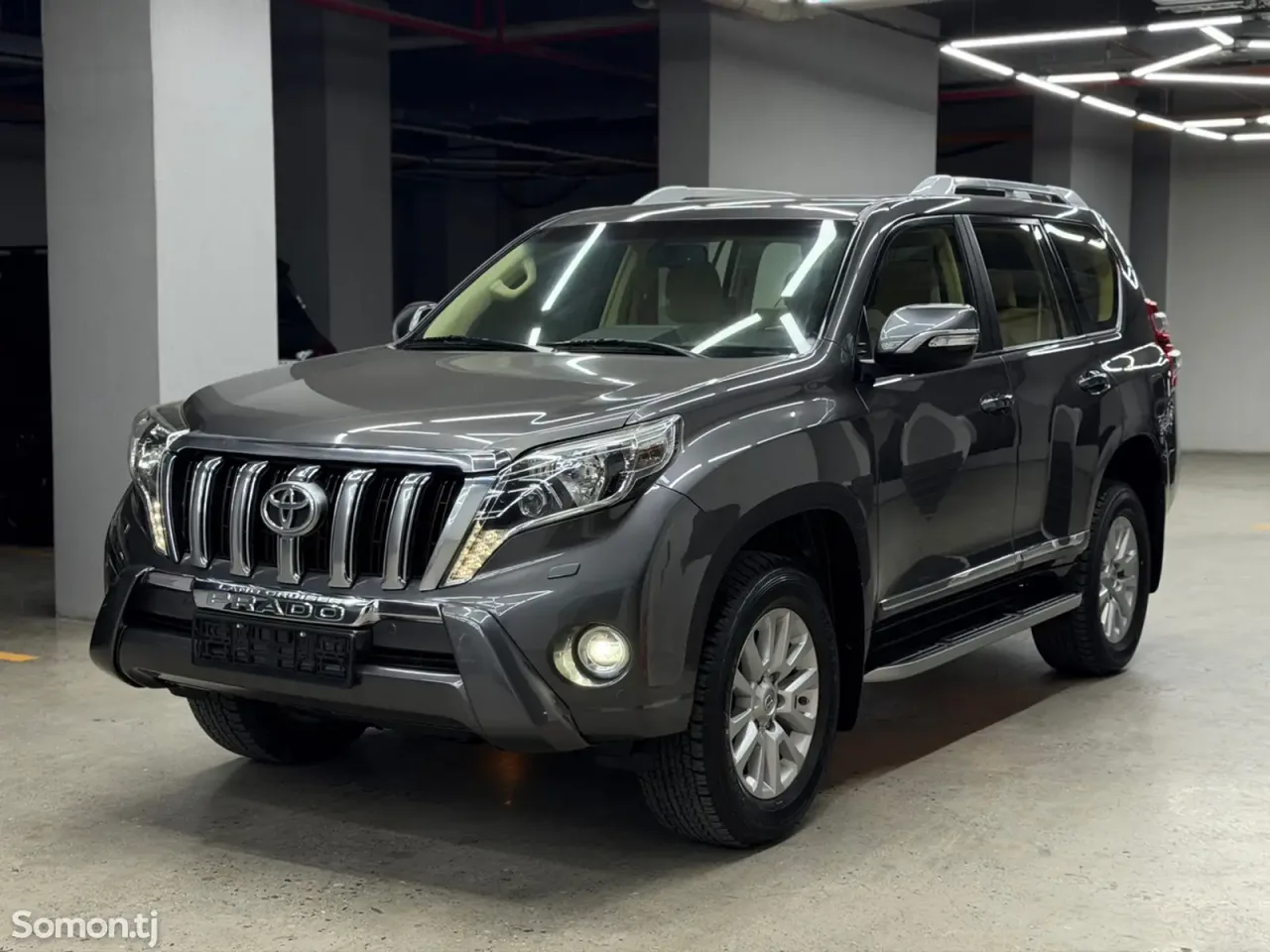 Toyota Land Cruiser Prado 2017 · 4.0 AT