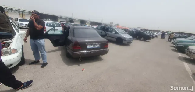 Mercedes-Benz C class 1995 · 1.8 MT