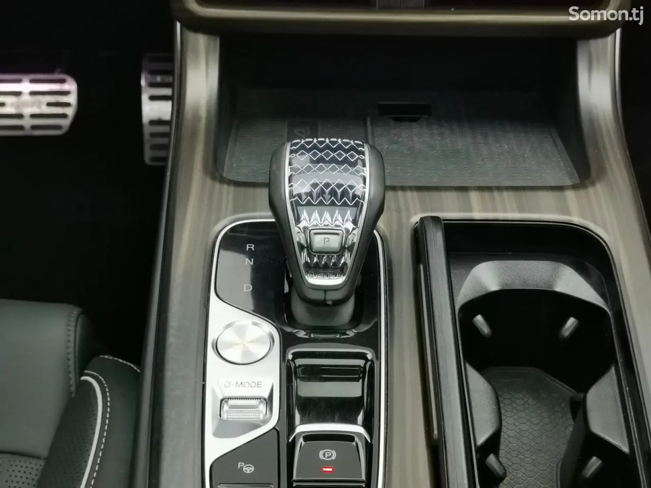 GAC Trumpchi GS8 2022 · AT