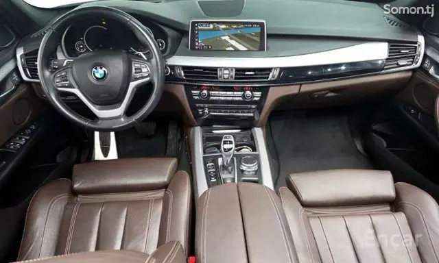 BMW X5 M 2018 · 3.0 AT