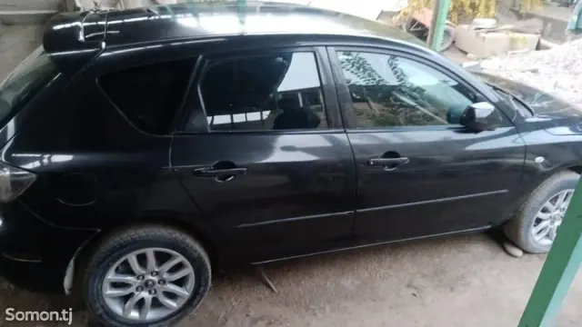 Mazda 3 2004 · 1.6 MT