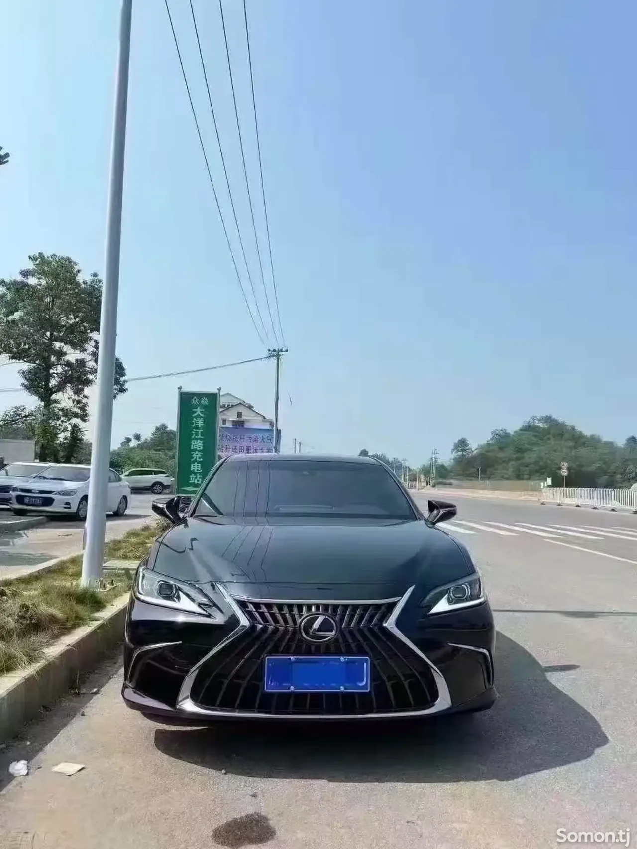 Lexus ES series 2025 · 2.5 AT
