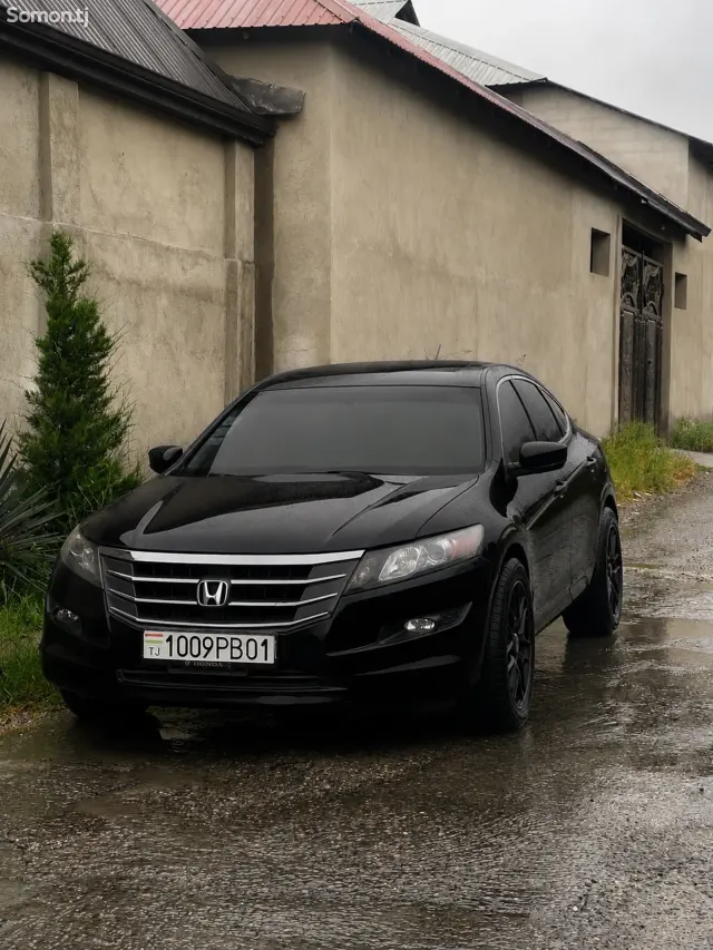 Honda Crosstour 2010 · 3.5 AT