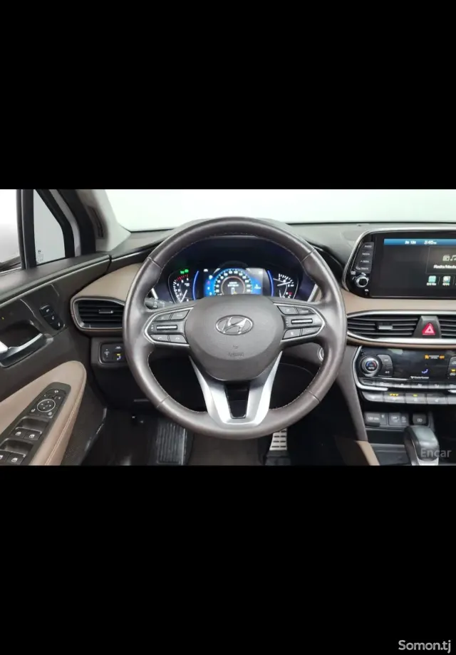 Hyundai Santa Fe 2018 · 2.2 AT