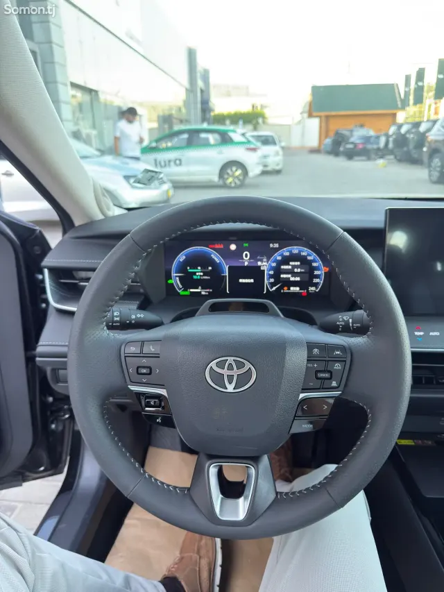 Toyota Camry 2026 · 2.5 AT
