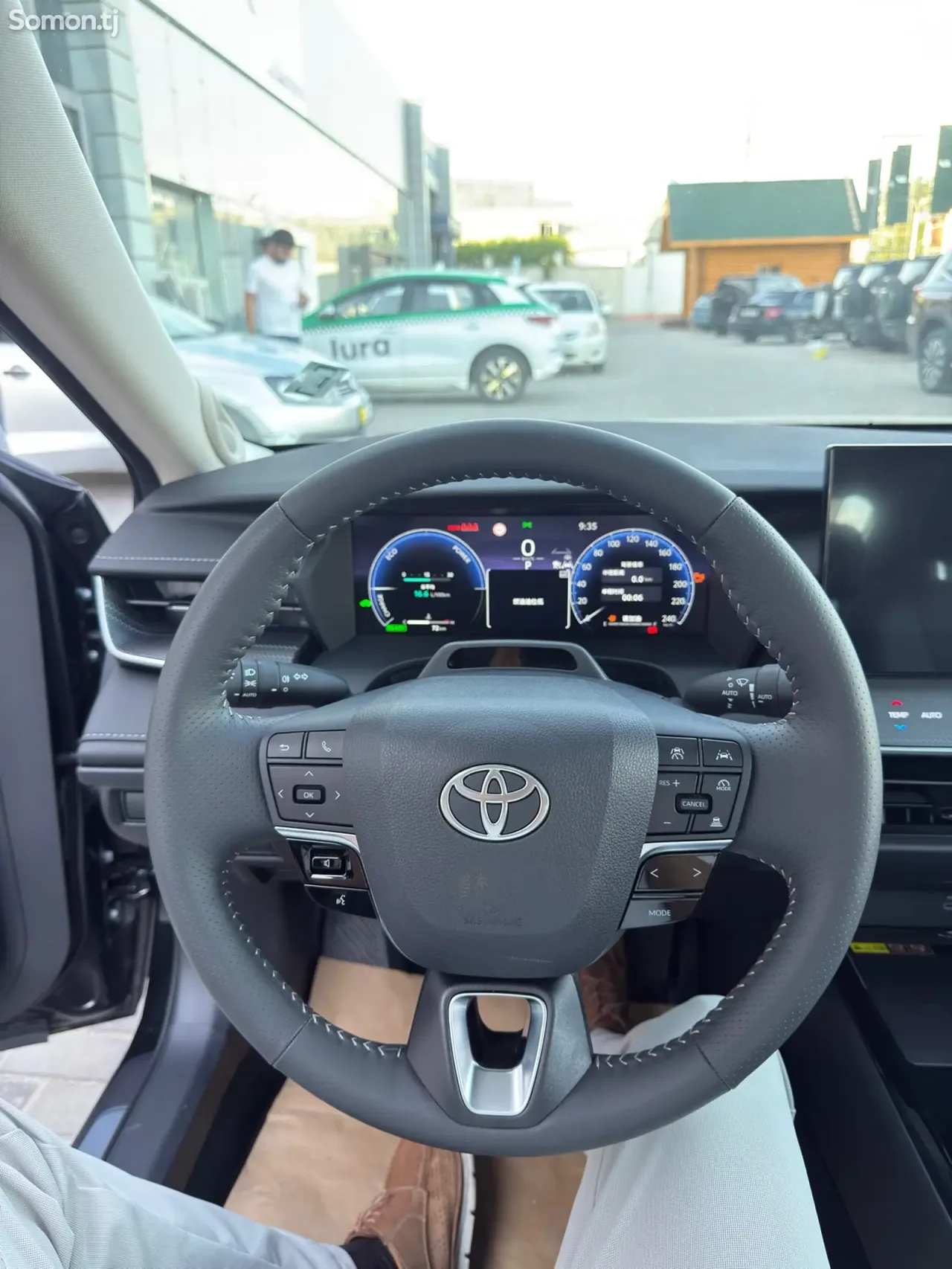 Toyota Camry 2026 · 2.5 AT