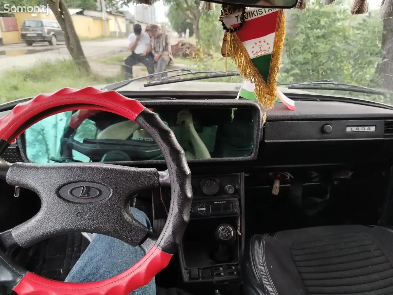 Lada (ВАЗ) 2107 2004 · 1.6 MT