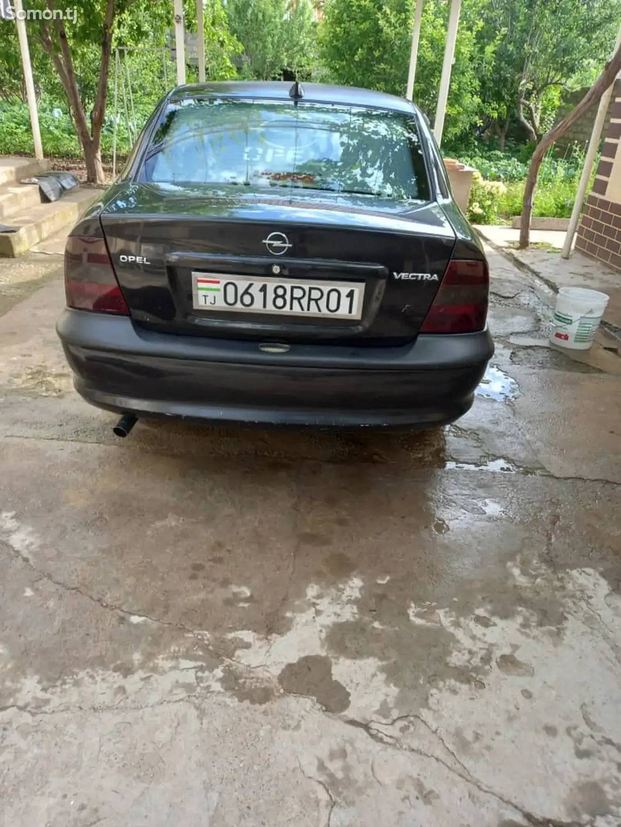Opel Vectra B 1997 · 1.6 MT