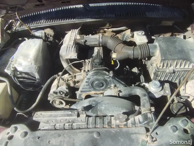 Kia Sportage 1995 · 1.8 MT