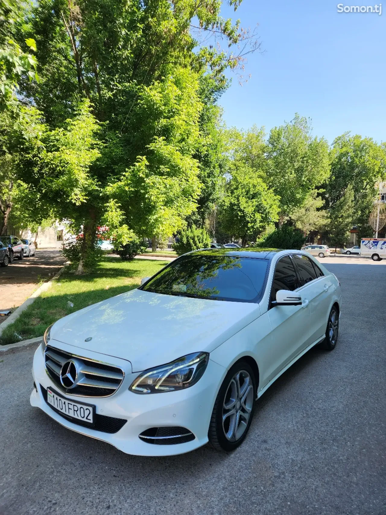 Mercedes-Benz E class 2014 · 2.5 AT