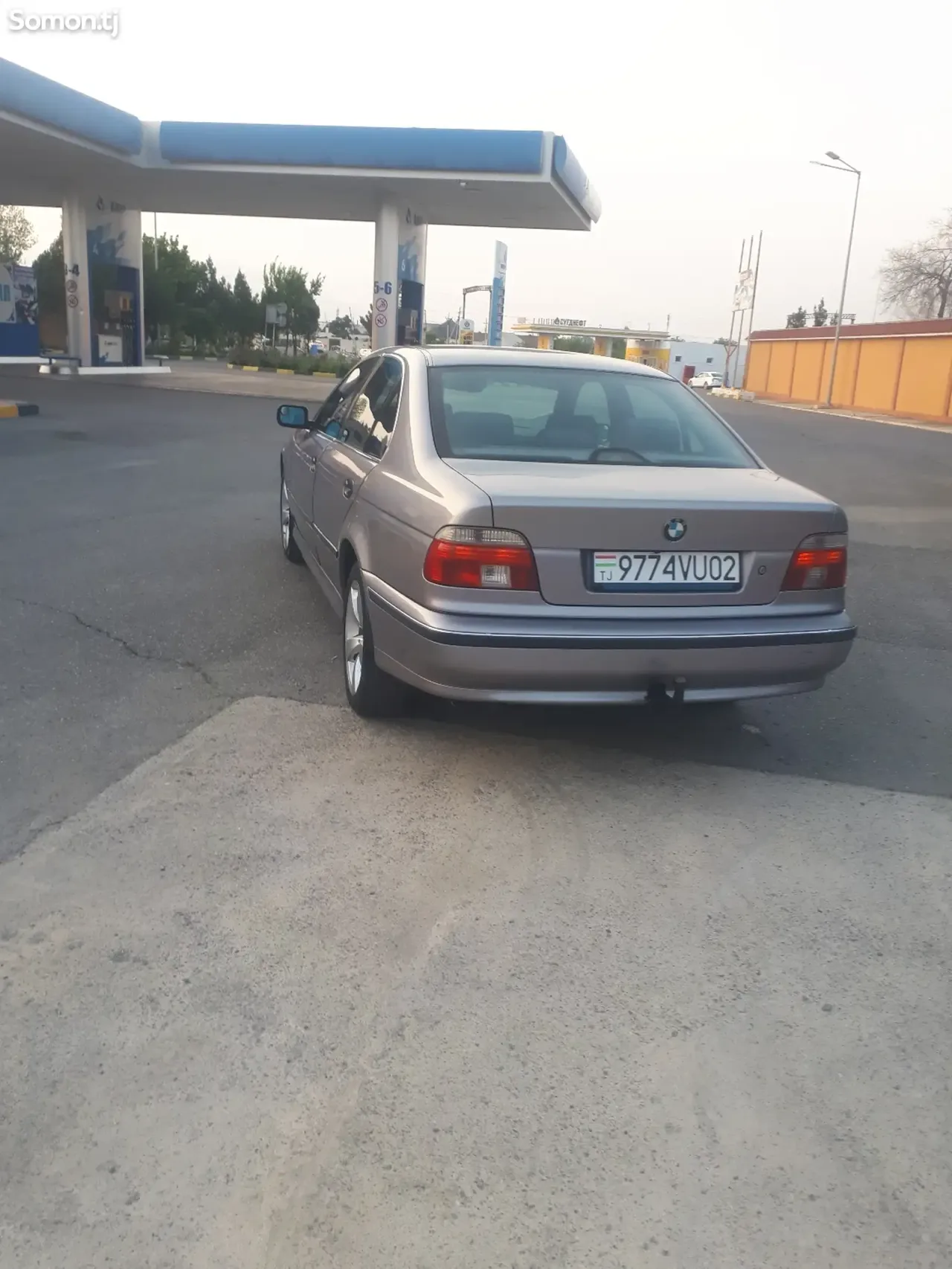 BMW 5 series 1998 · 2.5 AT