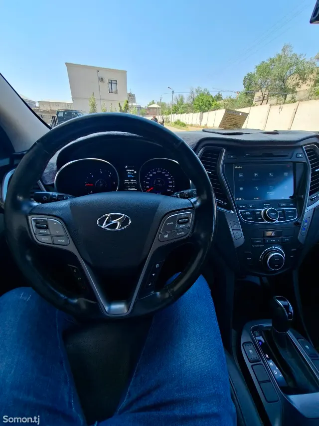 Hyundai Santa Fe 2014 · 2.0 AT