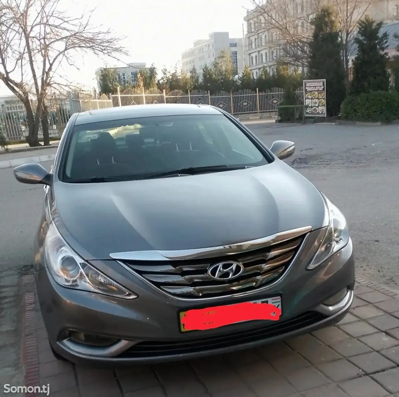 Hyundai Sonata 2010 · 2.4 AT