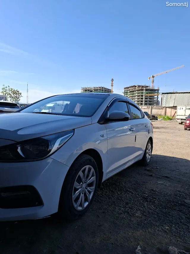 Hyundai Solaris 2019 · 1.6 AT
