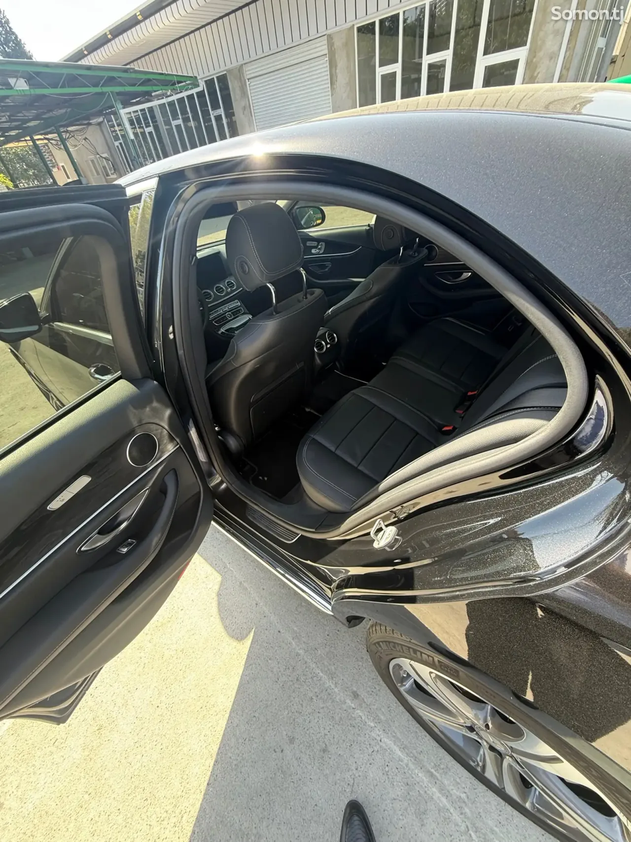 Mercedes-Benz E class 2016 · 3.0 AT