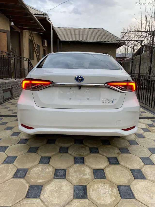 Toyota Corolla 2020 · 1.8 AT