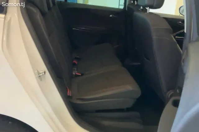 Opel Zafira 2017 · 1.4 MT