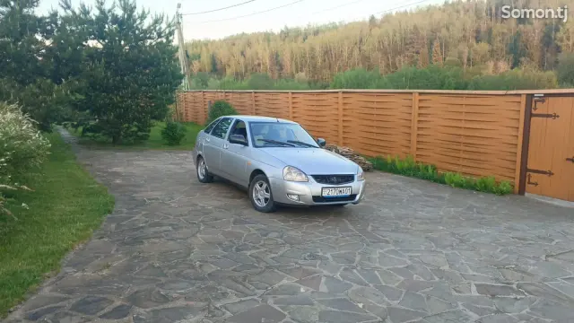 Lada (ВАЗ) Priora 2008 · 1.6 MT