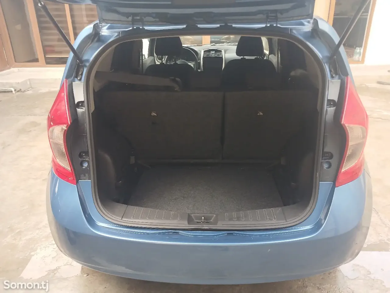 Nissan Note 2014 · 1.4 AT