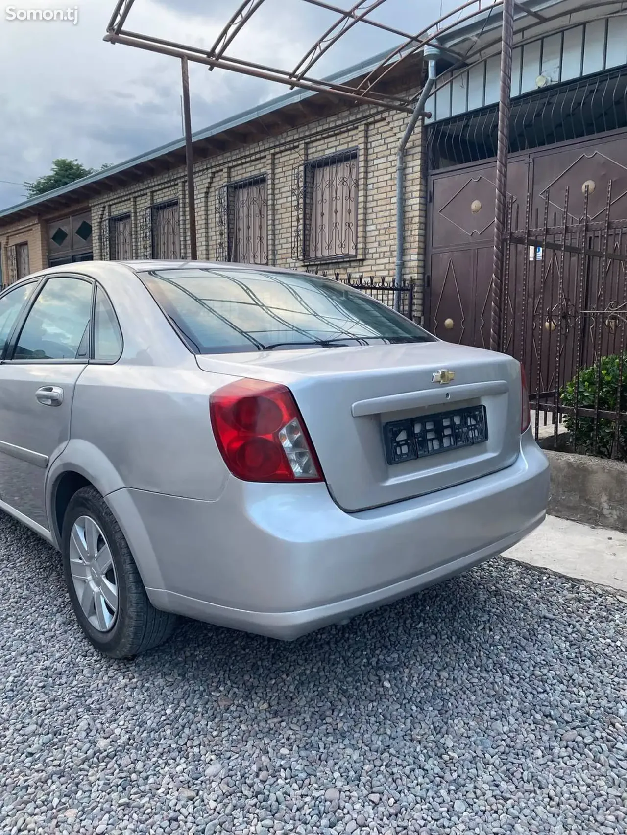 Chevrolet Lacetti 2008 · 1.6 AT