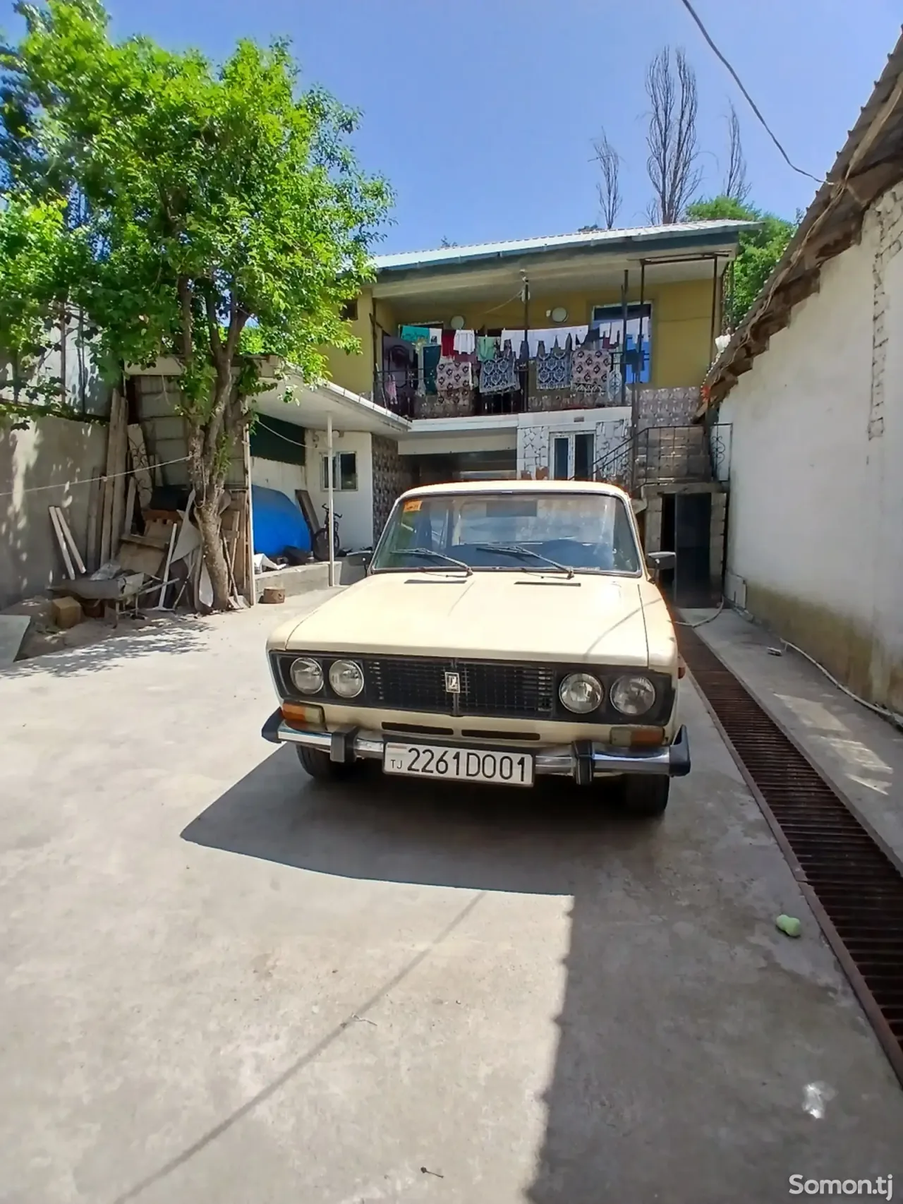Lada (ВАЗ) 2106 1988 · 1.6 MT