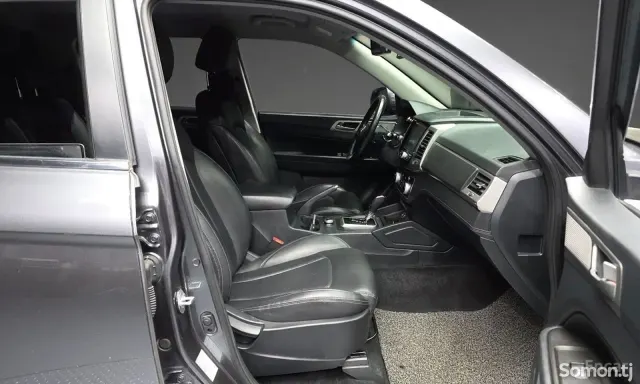 Ssang Yong Rexton 2018 · 2.2 AT