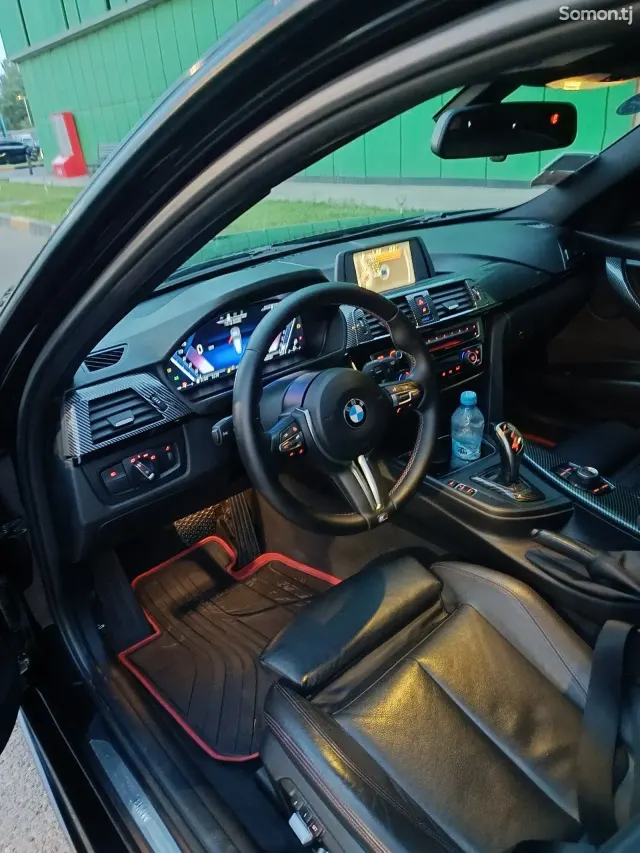 BMW 3 series 2016 · 2.0 AT