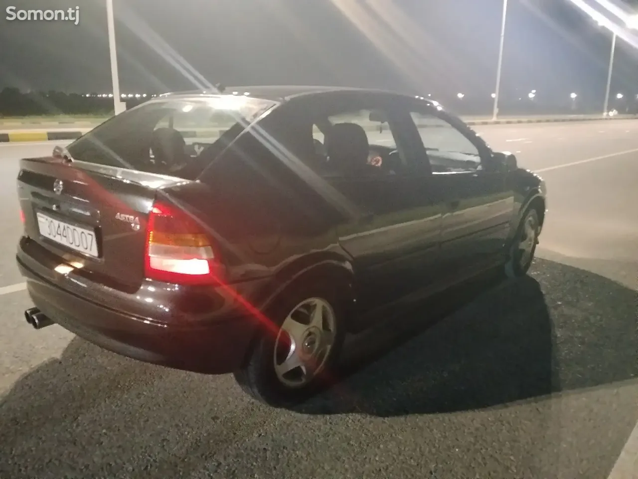 Opel Astra G 1999 · 1.6 MT