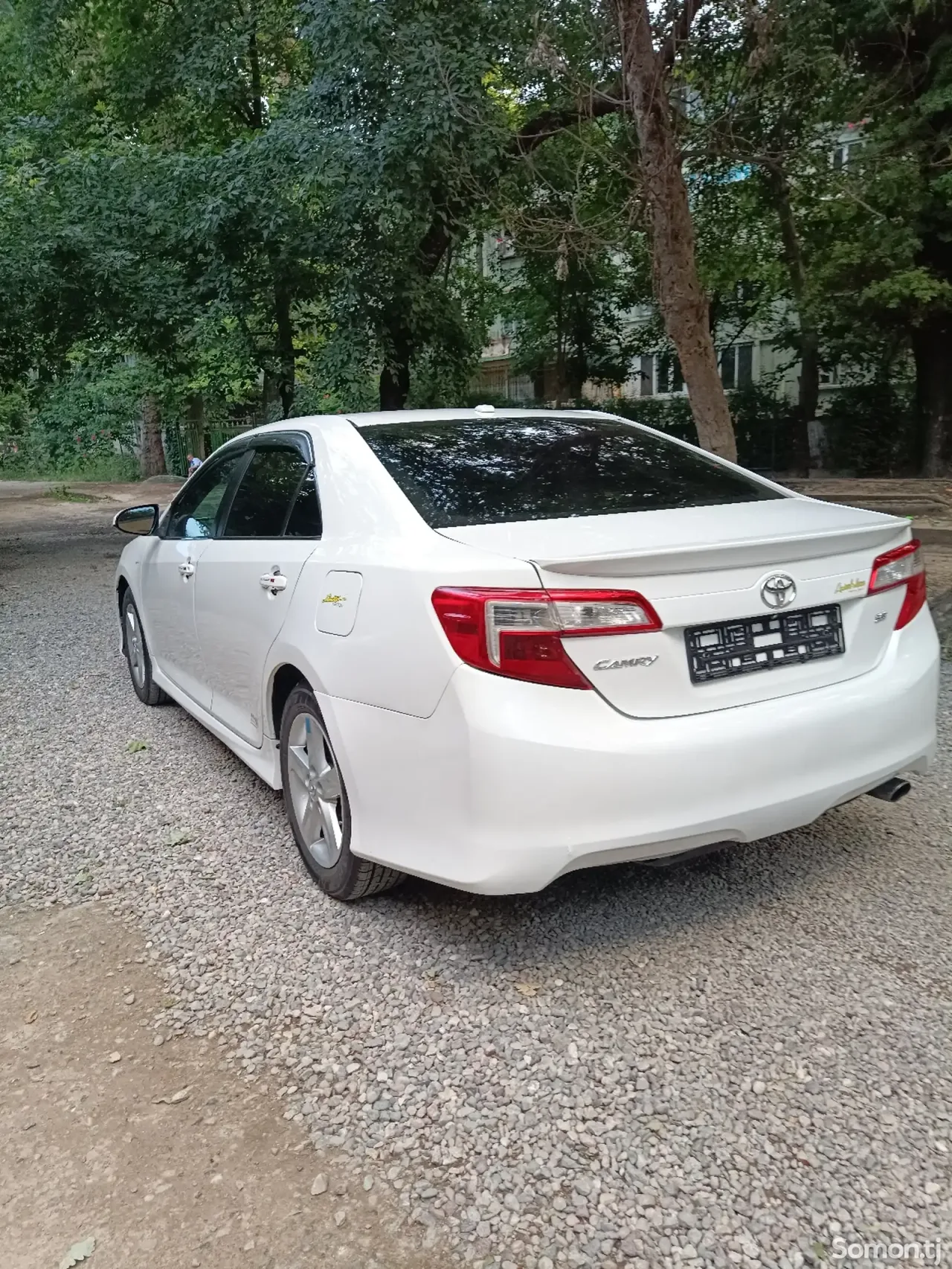 Toyota Camry 2013 · 2.5 AT