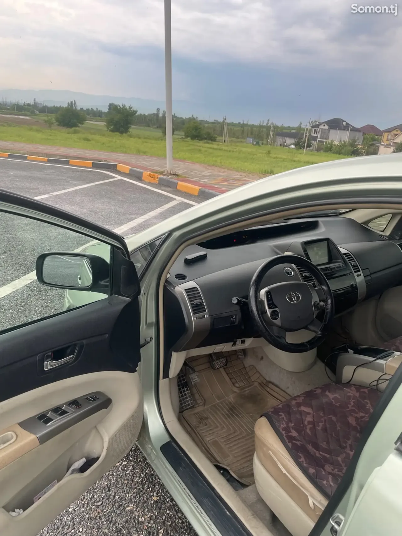Toyota Prius 2006 · 1.6 AT