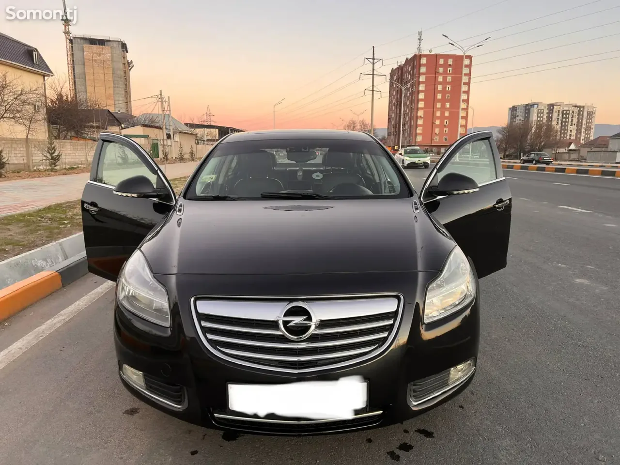 Opel Insignia 2012 · 2.0 AT