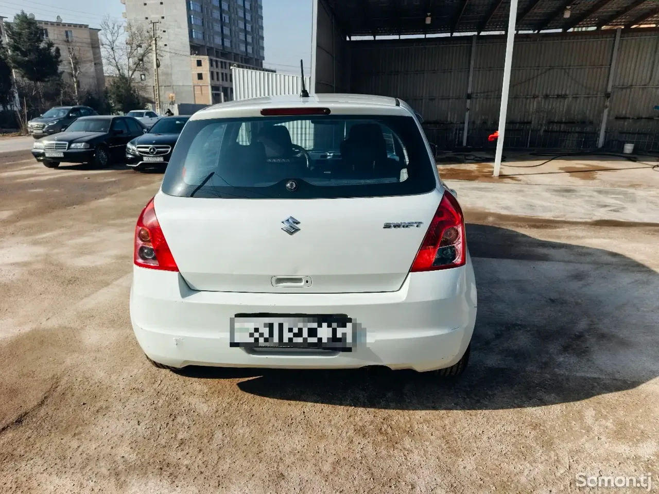 Suzuki Swift 2008 · 1.3 AT