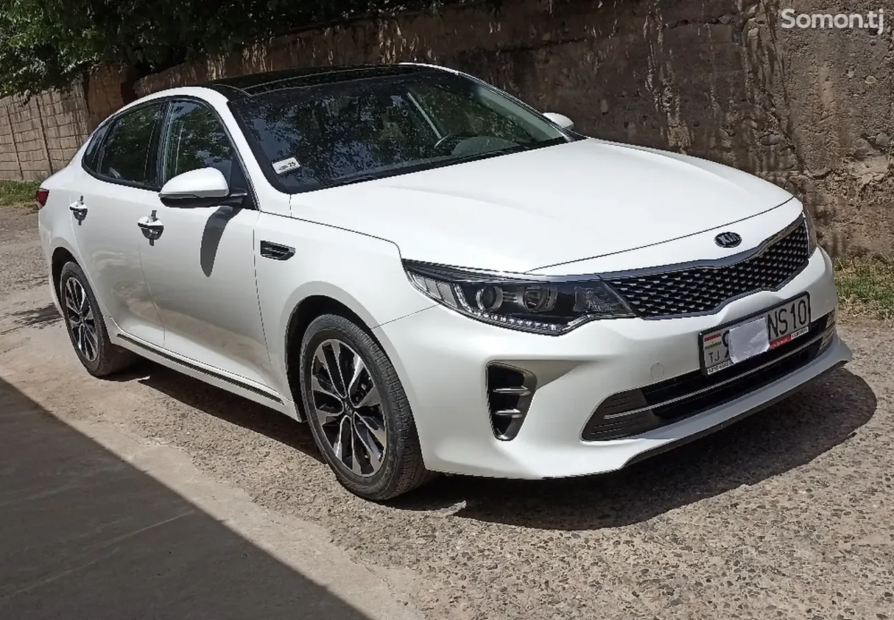 Kia K5 2015 · 2.0 AT