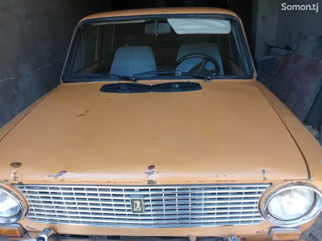 Lada (ВАЗ) 2111 1981 · 1.5 MT