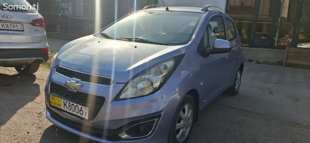 Chevrolet Spark 2014 · 1.1 AT